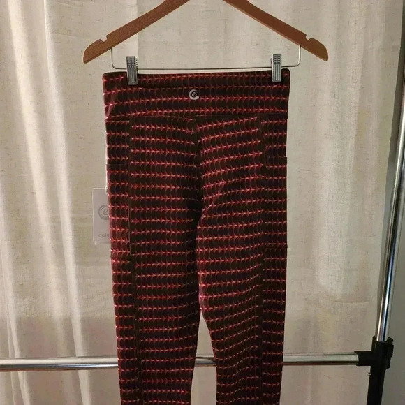Johnny Was High Waist 7/8 Activewear NWT - Picture 6 of 6